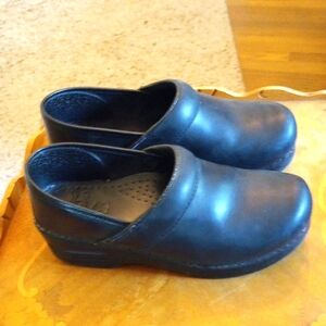 Dansko Women's Professional Clogs EU38
